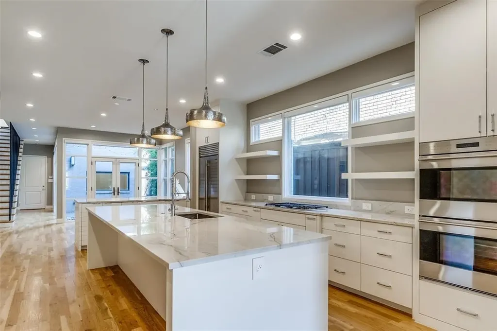 4147 Prescott Avenue Dallas TX 75219