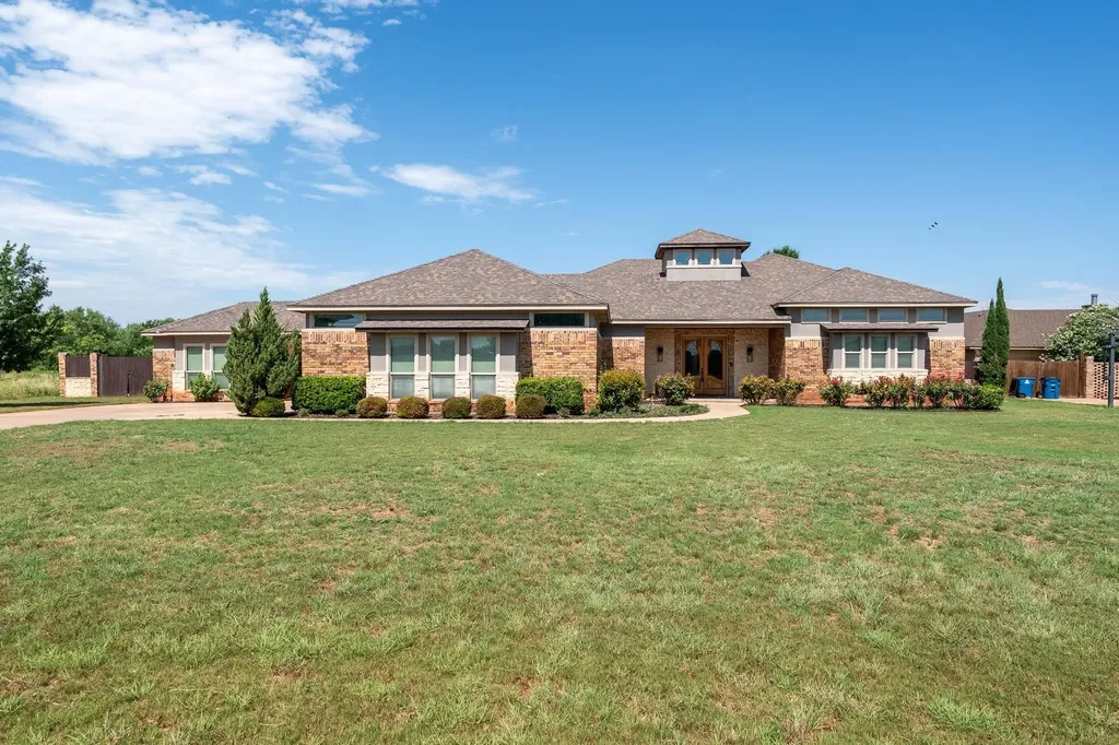 302 Southwind Circle Abilene TX 79602