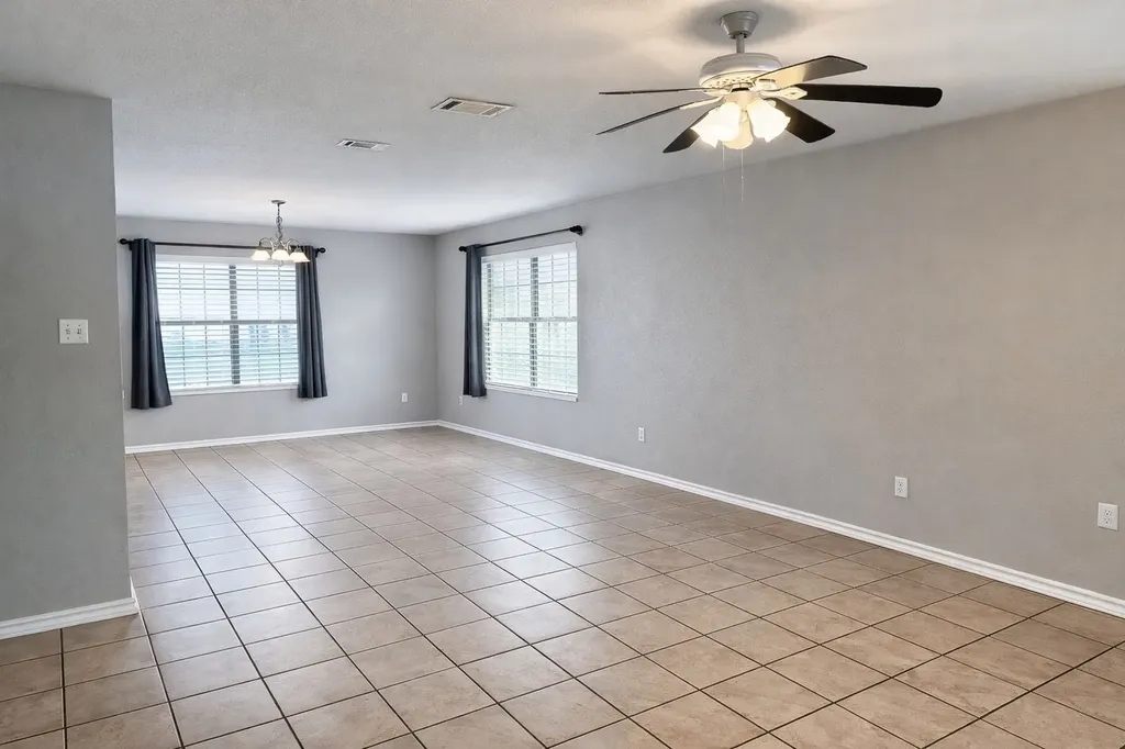 914 N Catherine Street Terrell TX 75160
