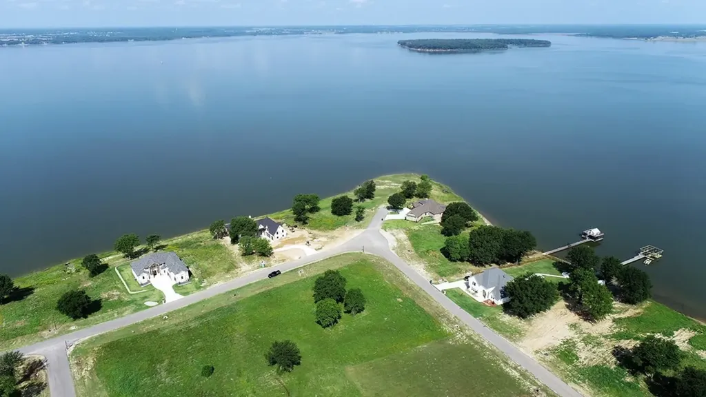 551 Shoreline Drive Mabank TX 75143