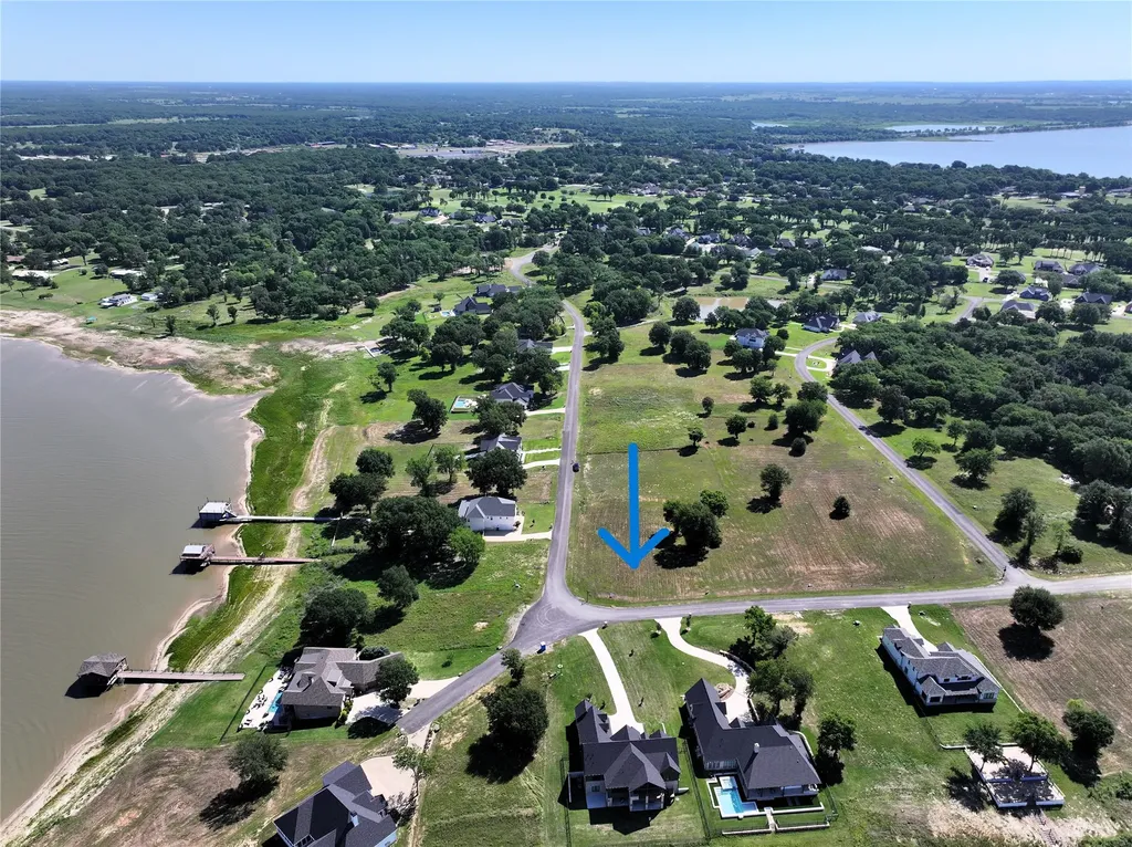 551 Shoreline Drive Mabank TX 75143