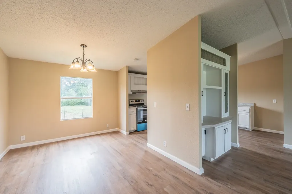 153 Clay Court Springtown TX 76082