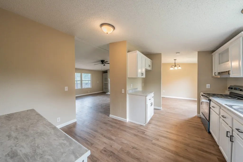 153 Clay Court Springtown TX 76082