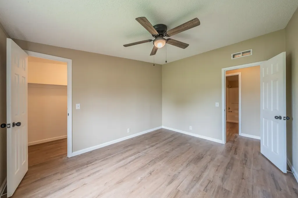153 Clay Court Springtown TX 76082