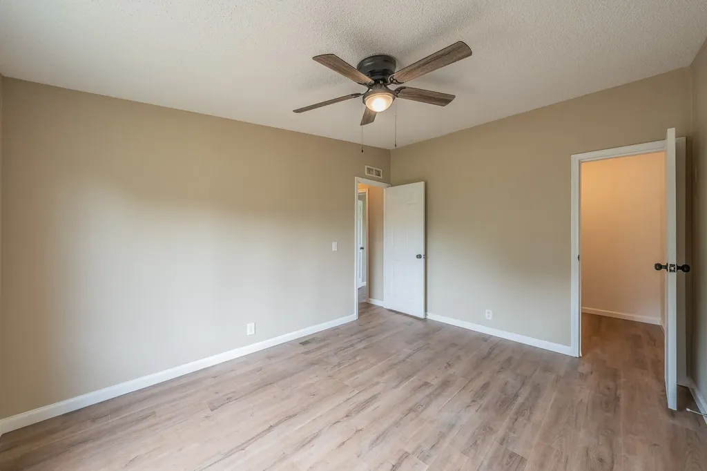 153 Clay Court Springtown TX 76082