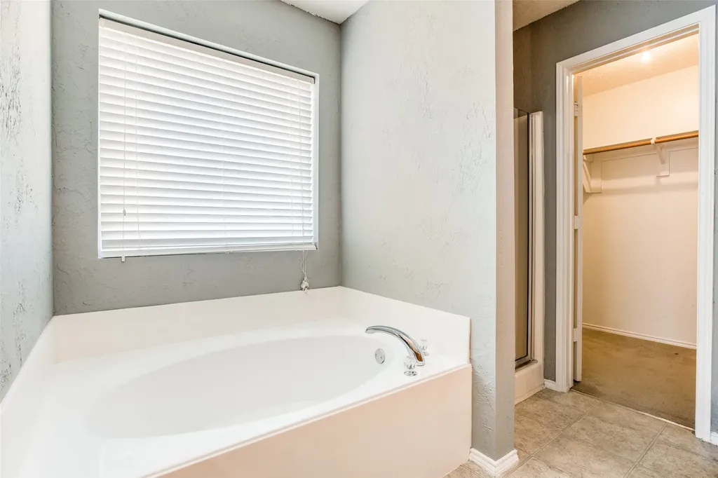 9901 Thomas Jefferson Drive Mckinney TX 75072
