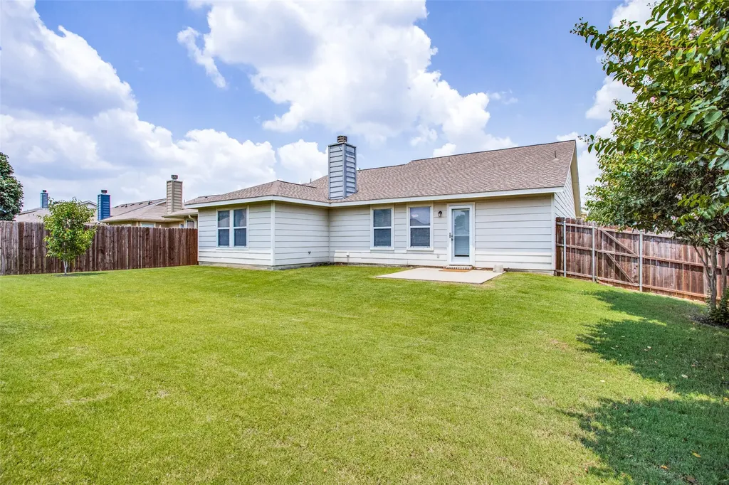 9901 Thomas Jefferson Drive Mckinney TX 75072