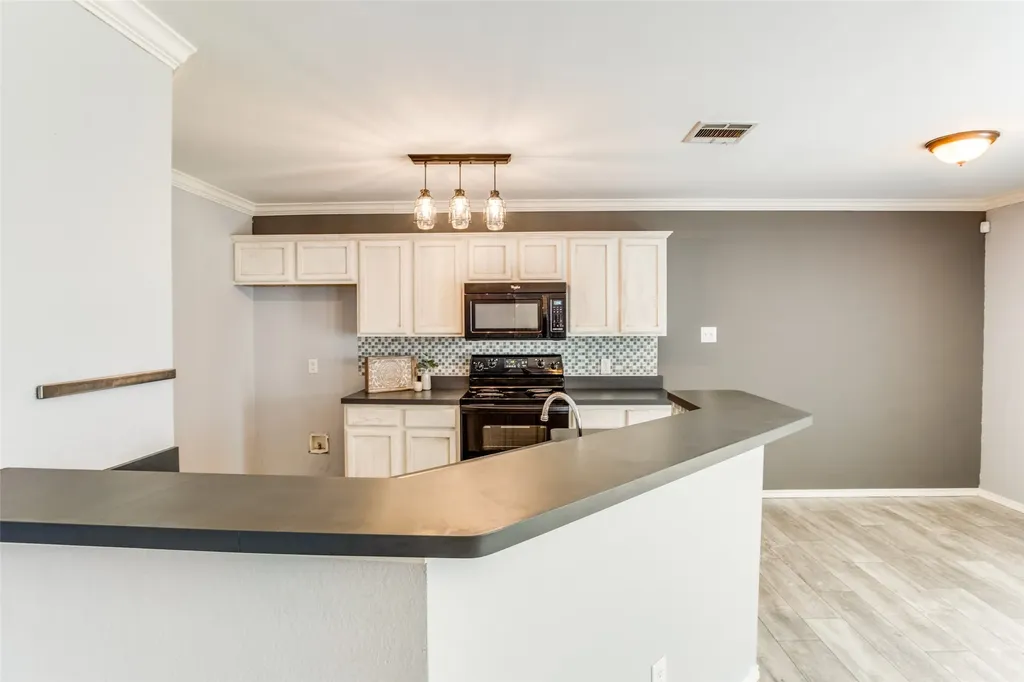 9901 Thomas Jefferson Drive Mckinney TX 75072