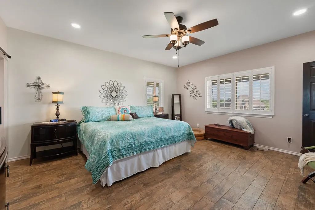 4515 E Renfro Street Alvarado TX 76009