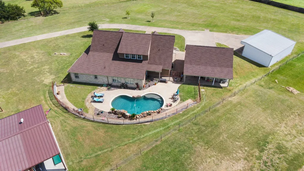 4515 E Renfro Street Alvarado TX 76009