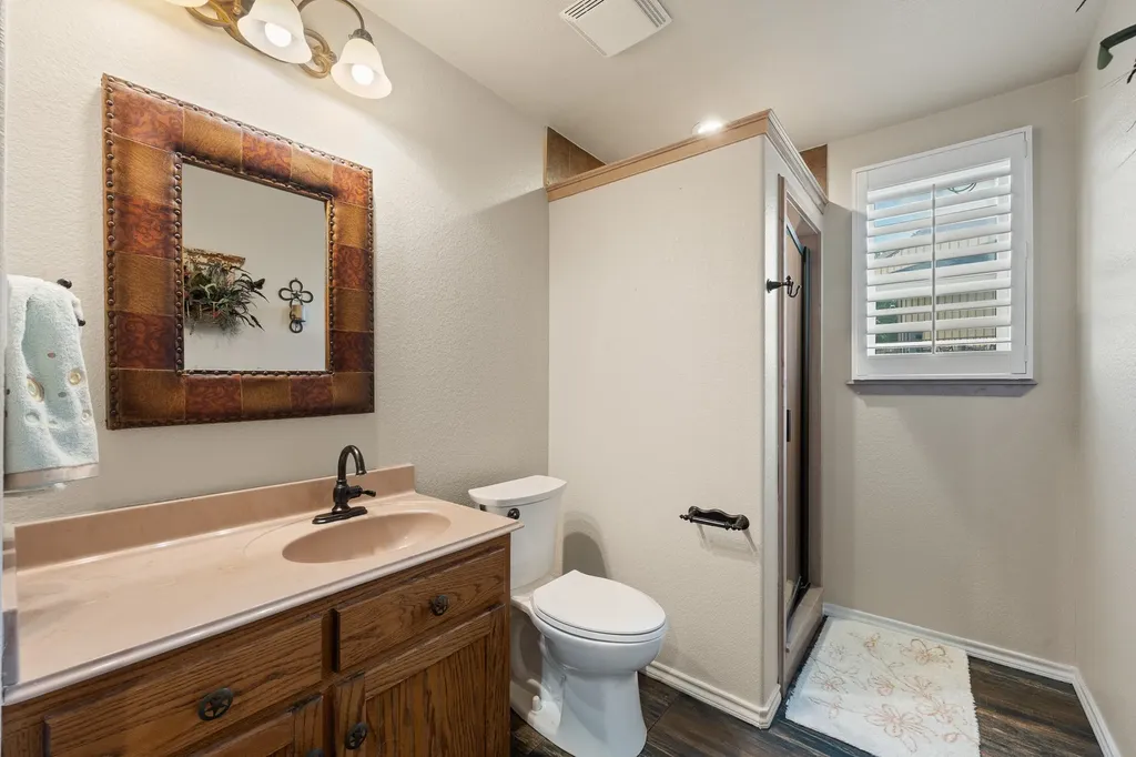 4515 E Renfro Street Alvarado TX 76009