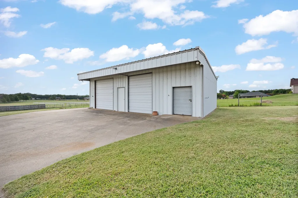 4515 E Renfro Street Alvarado TX 76009