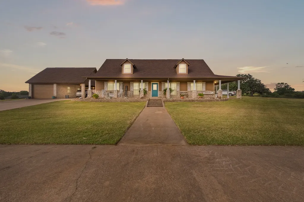 4515 E Renfro Street Alvarado TX 76009