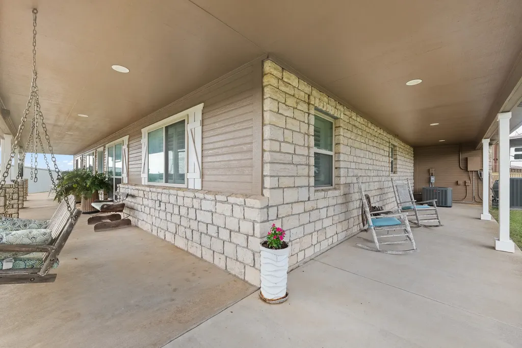 4515 E Renfro Street Alvarado TX 76009
