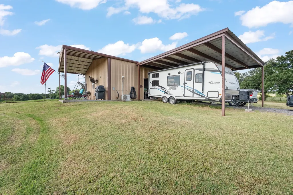 4515 E Renfro Street Alvarado TX 76009