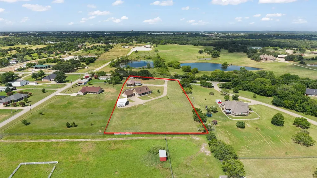 4515 E Renfro Street Alvarado TX 76009