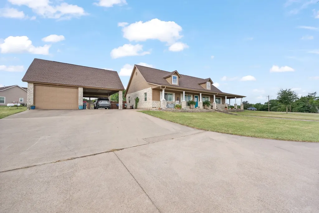 4515 E Renfro Street Alvarado TX 76009