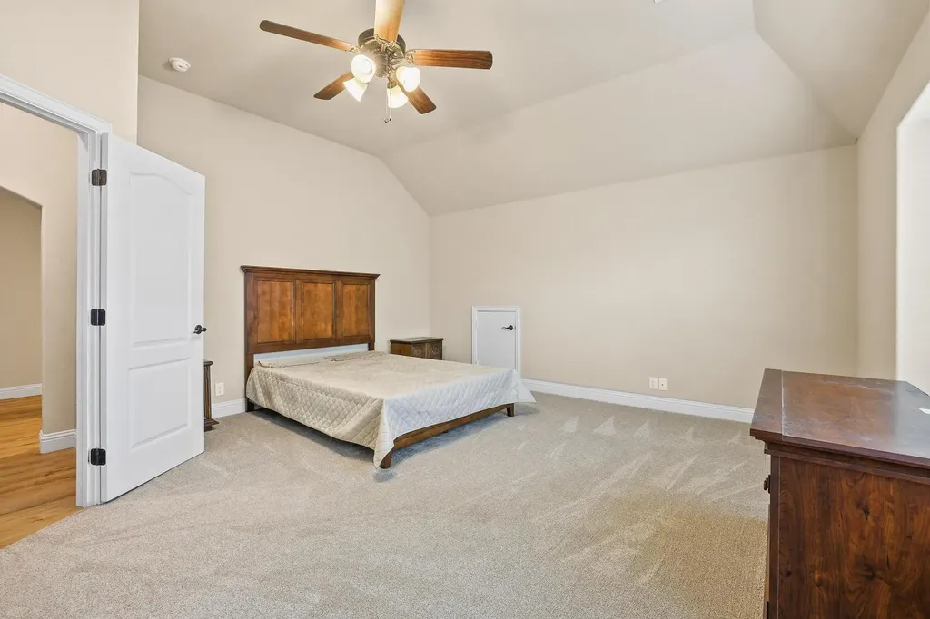 223 Thompson Drive Van Alstyne TX 75495