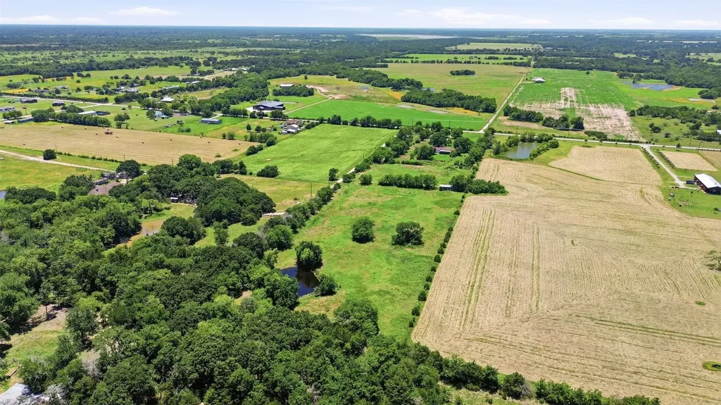 9037 County Road 346 Terrell TX 75161