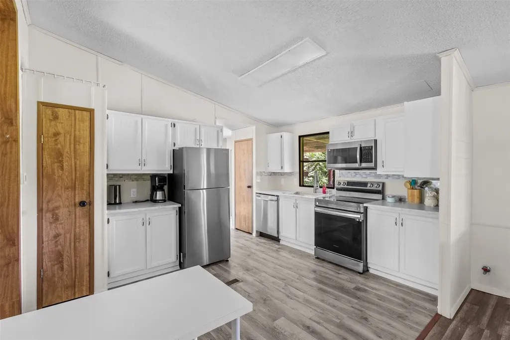 9037 County Road 346 Terrell TX 75161