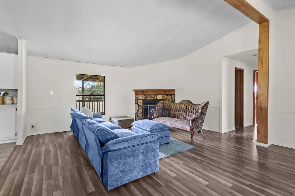 9037 County Road 346 Terrell TX 75161