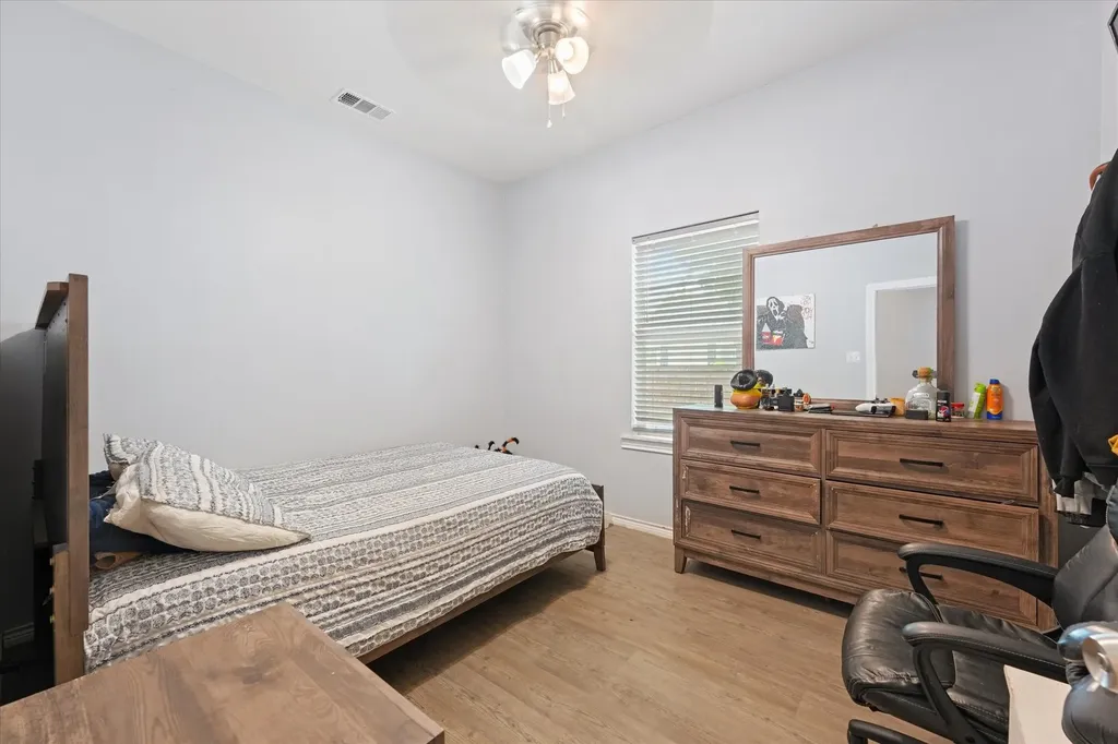 211 N Main Street Crandall TX 75114