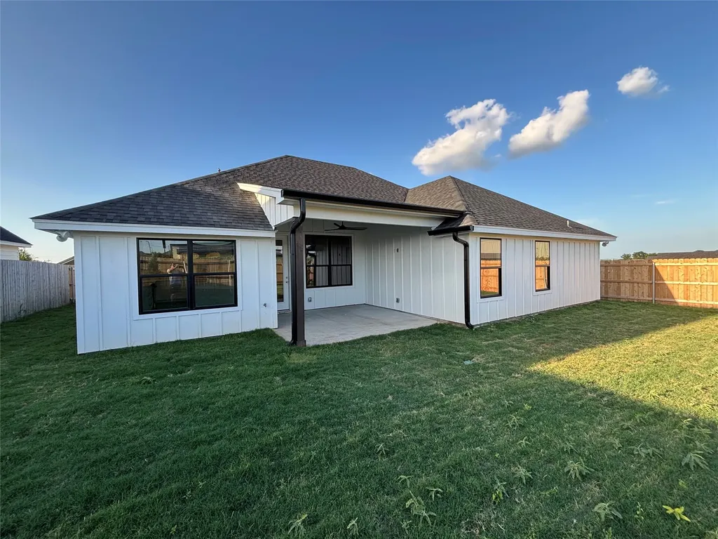 9936 Bridlewood Lane Waco TX 76708