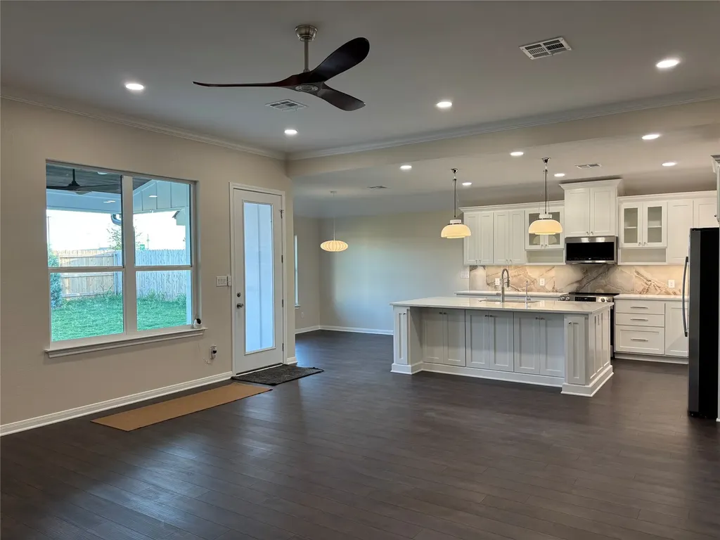 9936 Bridlewood Lane Waco TX 76708