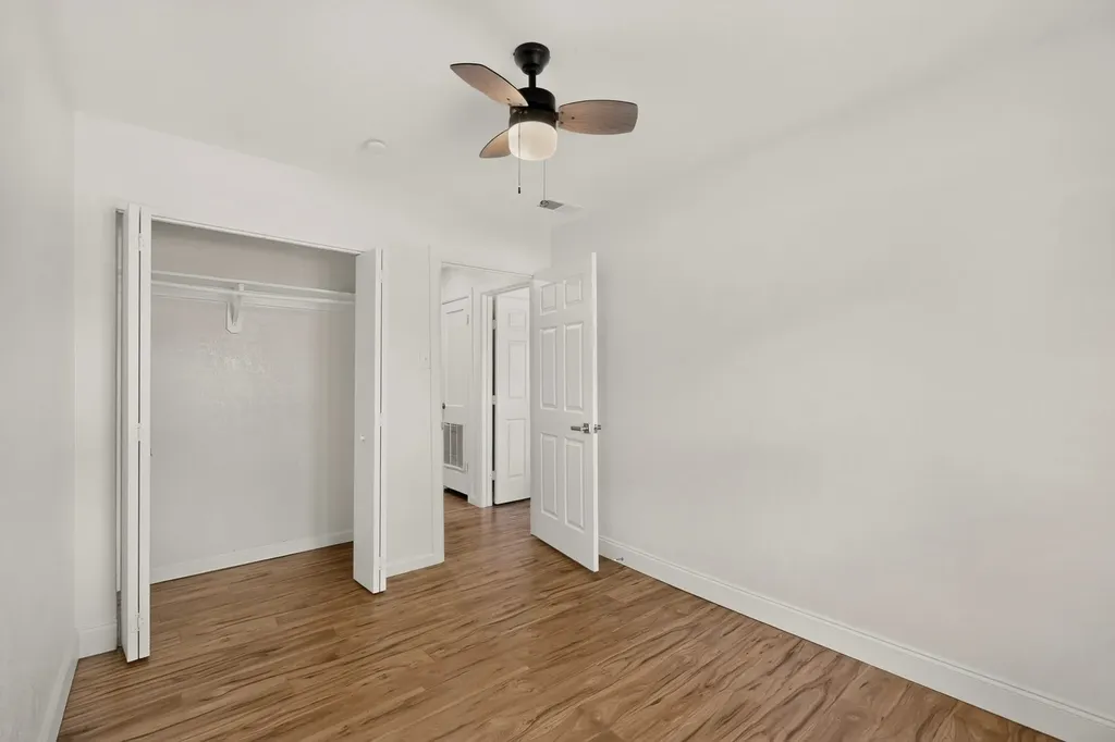 813 Travis Street Garland TX 75040