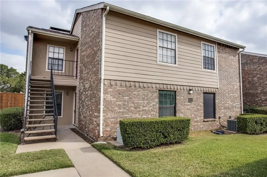 4748 Old Bent Tree Lane Dallas TX 75287