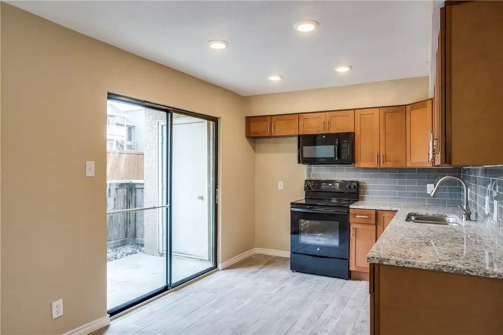 4748 Old Bent Tree Lane Dallas TX 75287