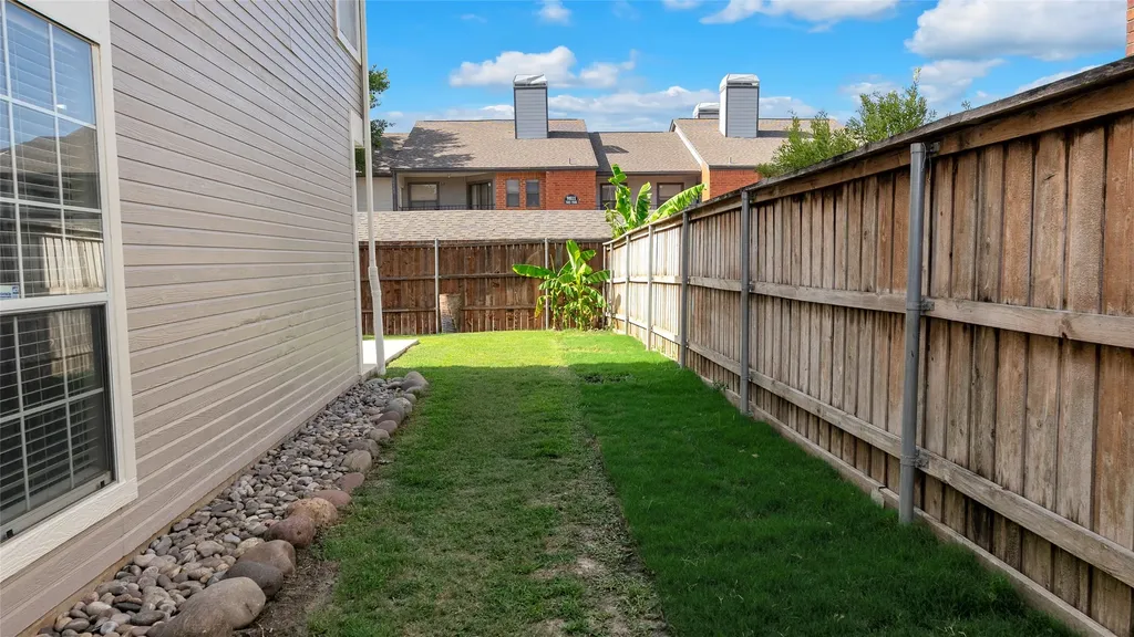 517 Las Cruces Drive Irving TX 75063