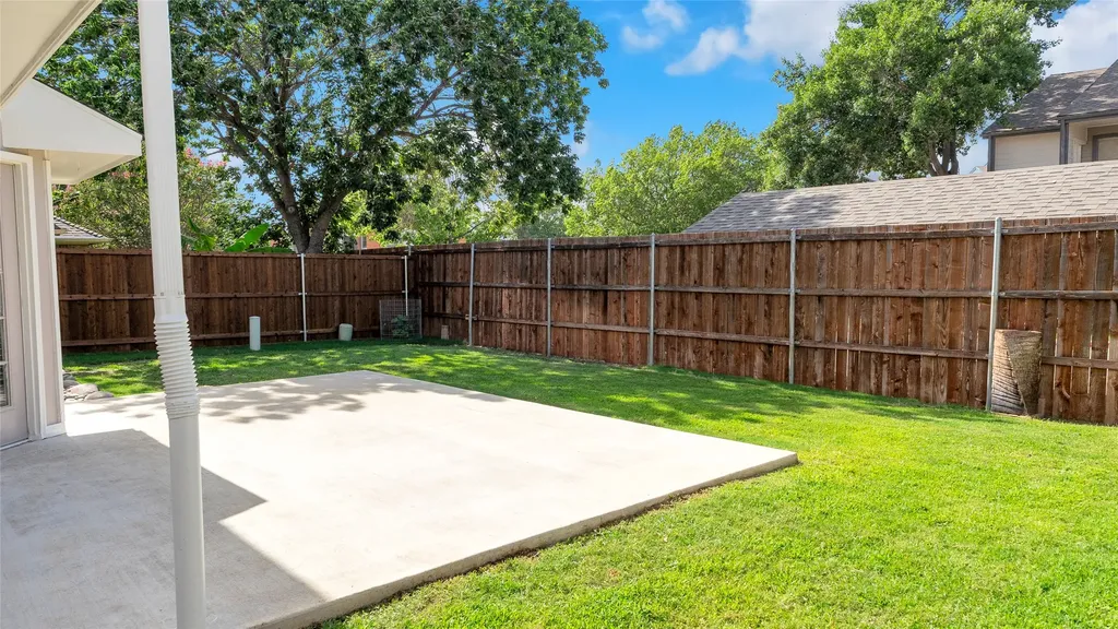 517 Las Cruces Drive Irving TX 75063