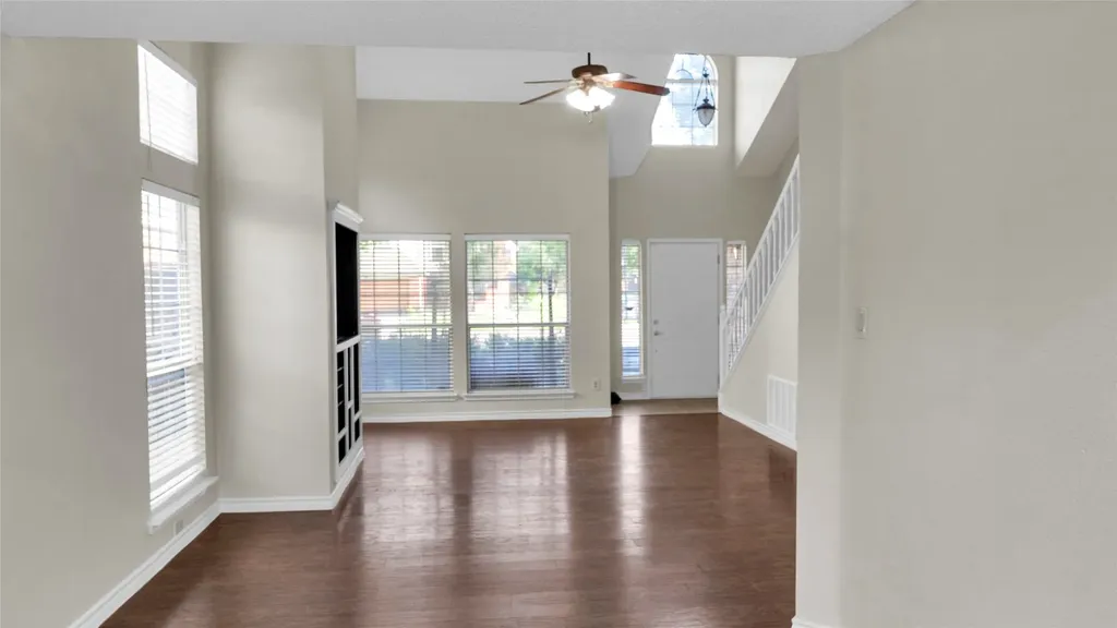 517 Las Cruces Drive Irving TX 75063