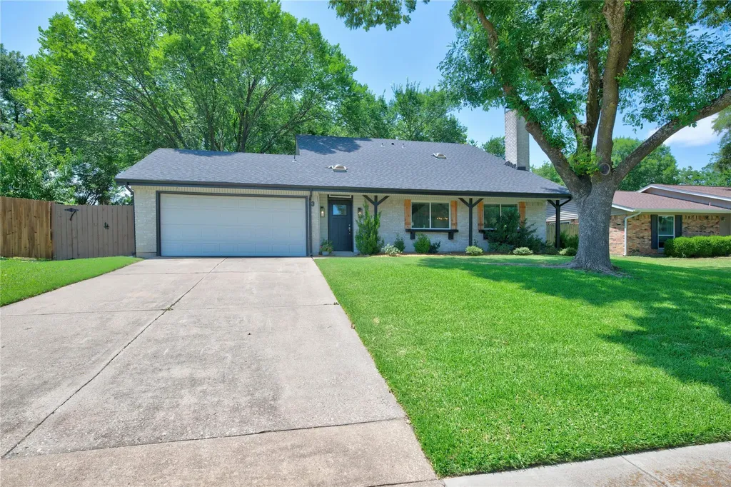 3 Merrie Circle Richardson TX 75081