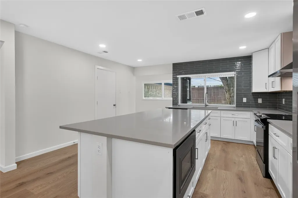 3 Merrie Circle Richardson TX 75081