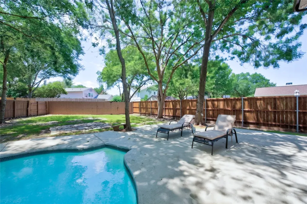 3 Merrie Circle Richardson TX 75081