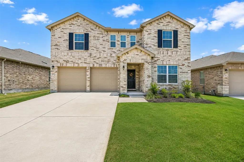 1913 Winding Creek Way Denton TX 76208