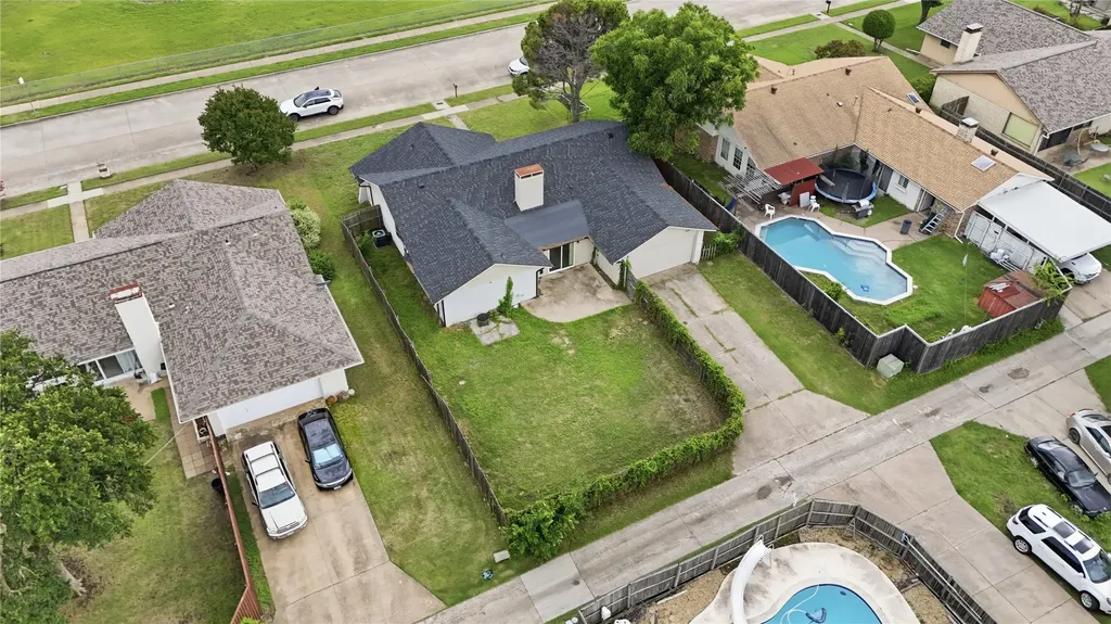 1813 Morningstar Trail Richardson TX 75081