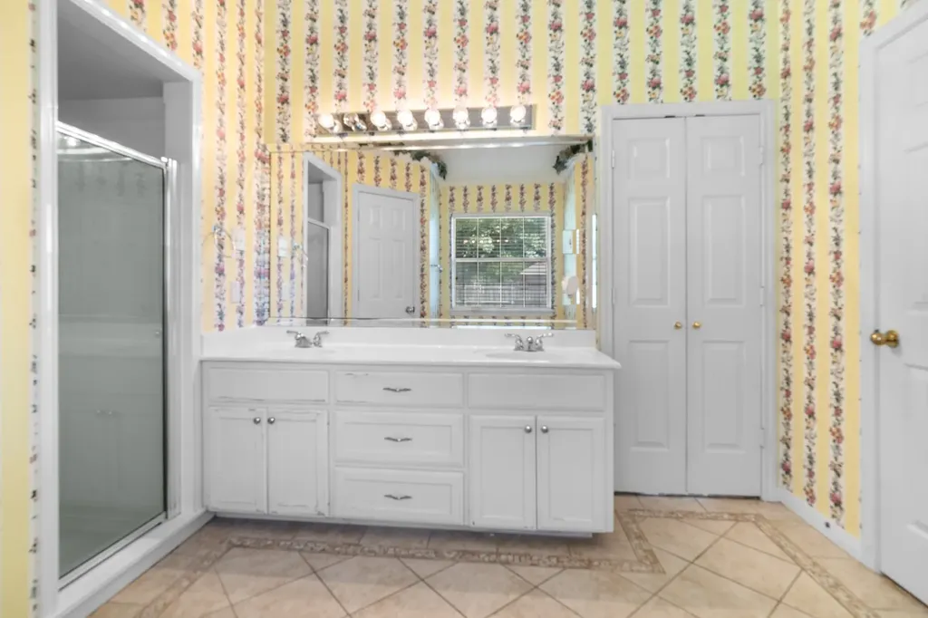 1005 Cheyenne Trail Hewitt TX 76643