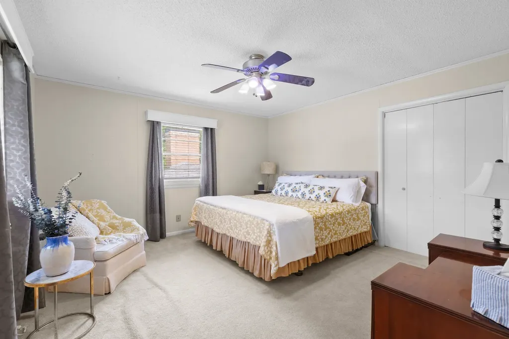 2810 Tanglewood Drive Commerce TX 75428