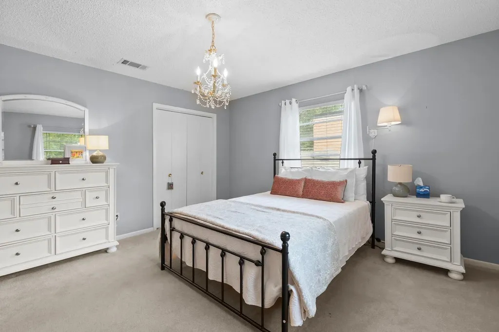 2810 Tanglewood Drive Commerce TX 75428