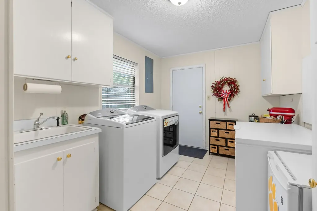 2810 Tanglewood Drive Commerce TX 75428