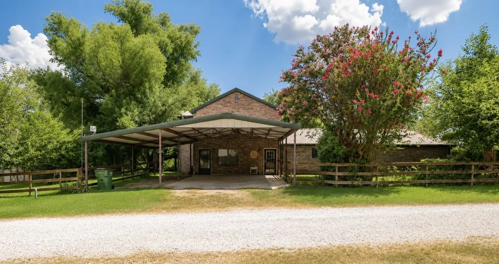 150 Private Road 4656 Boyd TX 76023