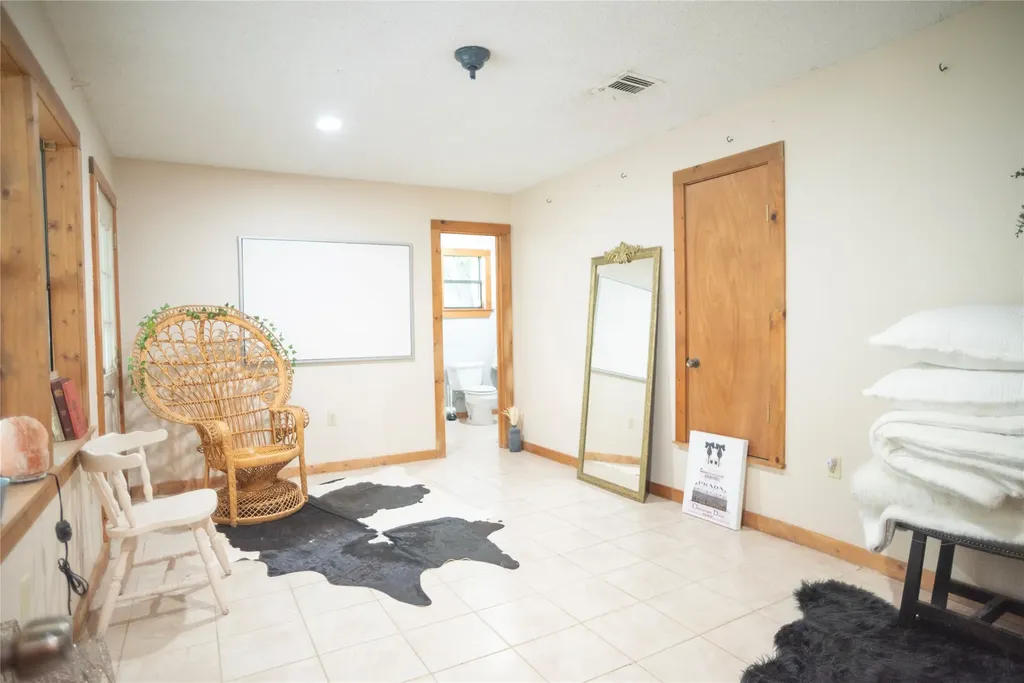 150 Private Road 4656 Boyd TX 76023