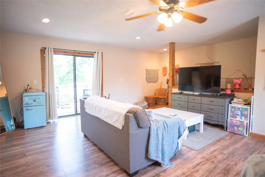 150 Private Road 4656 Boyd TX 76023