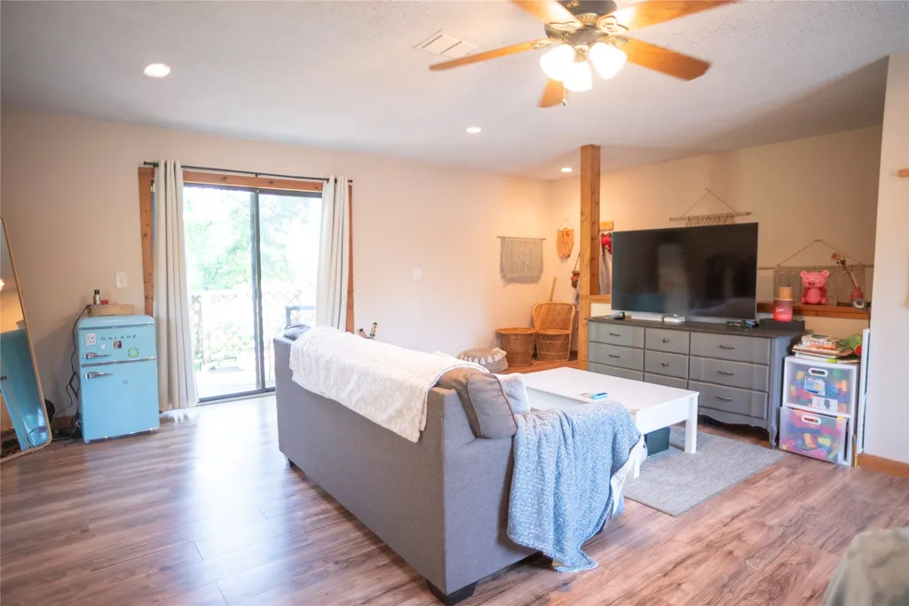 150 Private Road 4656 Boyd TX 76023