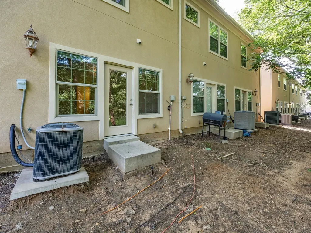1530 Aldra Drive Fort Worth TX 76120