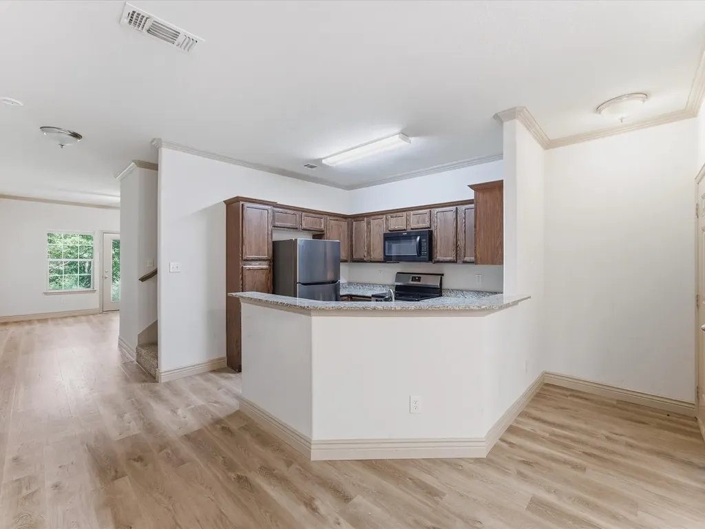 1530 Aldra Drive Fort Worth TX 76120