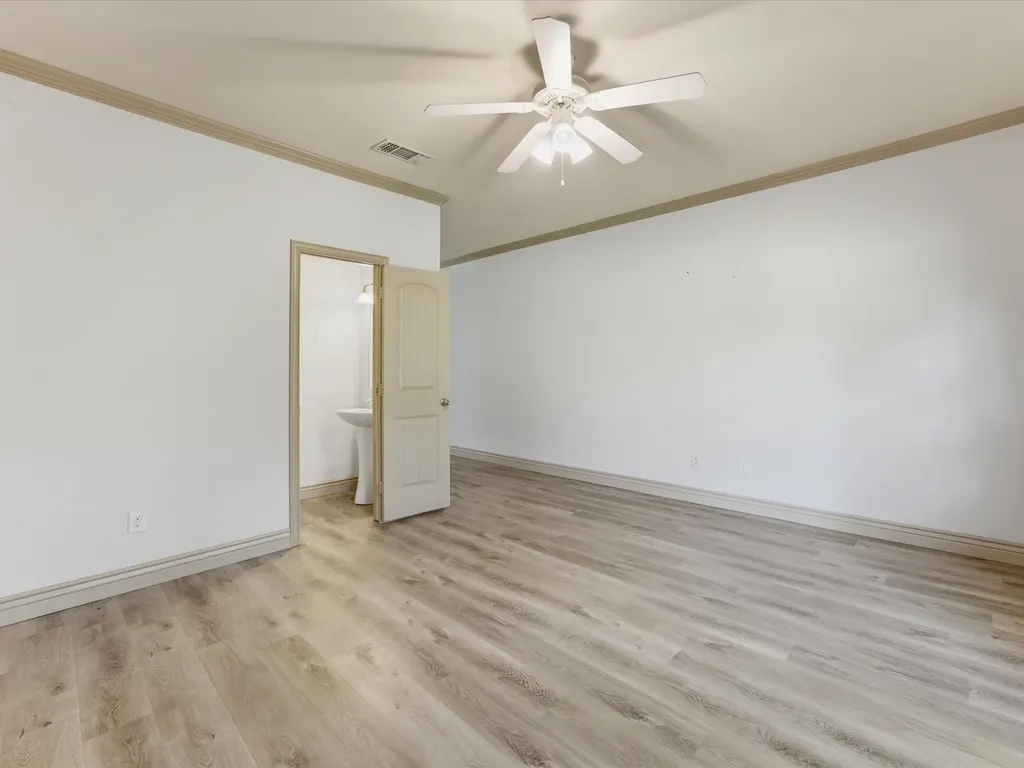 1530 Aldra Drive Fort Worth TX 76120